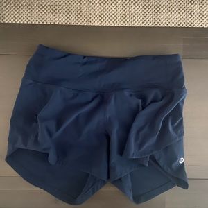 Lululemon shorts speed up size 2 tall - 4” navy